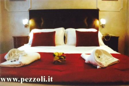 FONDOLETTO imbottito REALIZZATO CON TESSUTO  IGNIFUGO OMOLOG.CL1 - foto 1